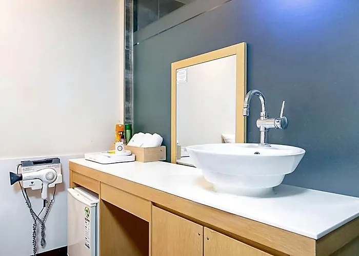 Seongnam Louis Hotel