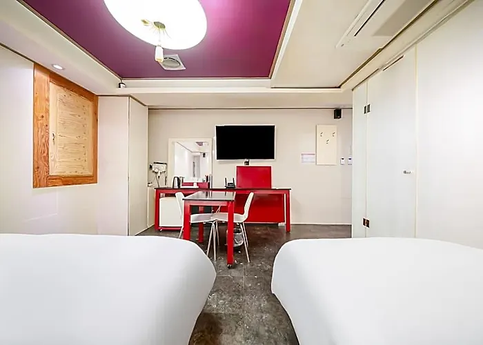 Hotel Seongnam Louis 2*
